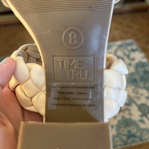 Two strap braided sandals with small heel - Picture 6 of 6